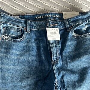 Never worn American Eagle Outfitters Mom Strigid Blue Jeans